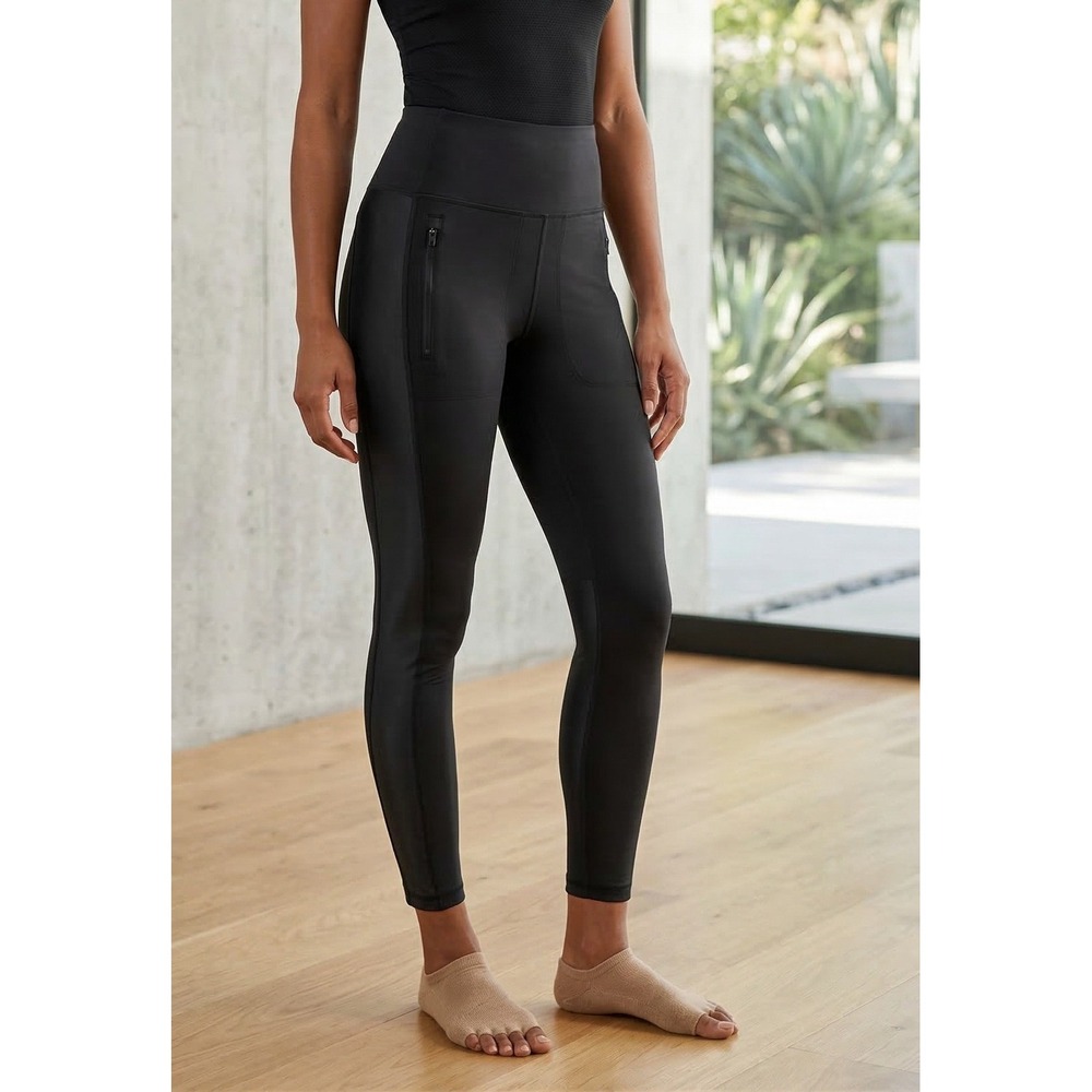 Athleta Headlands Hybrid Tight Black High Rise Hiking Leggings Women's 4 Active